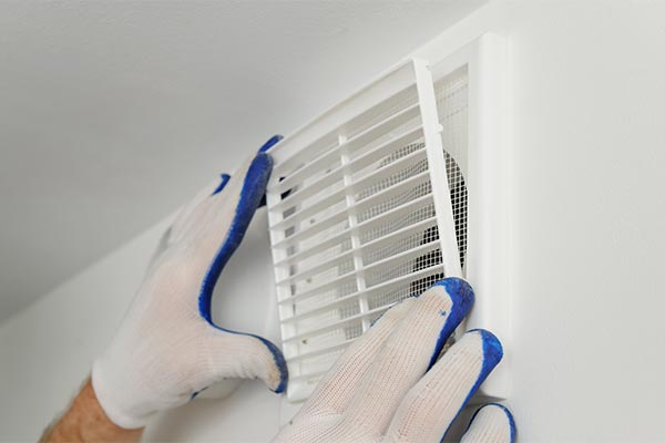 wall ventilation at home